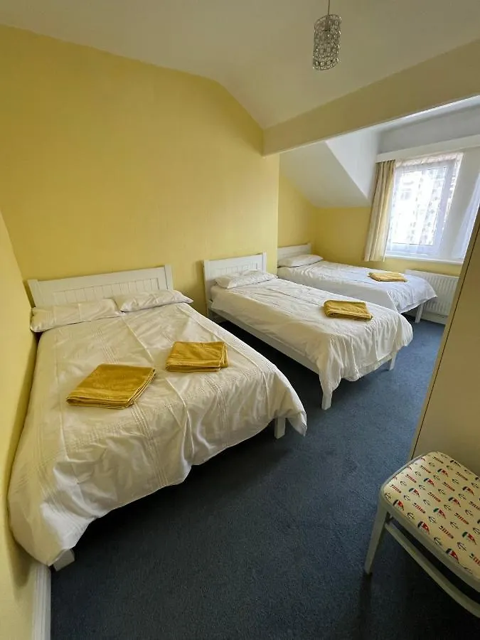 Glenroyd Guesthouse Blackpool Guest house